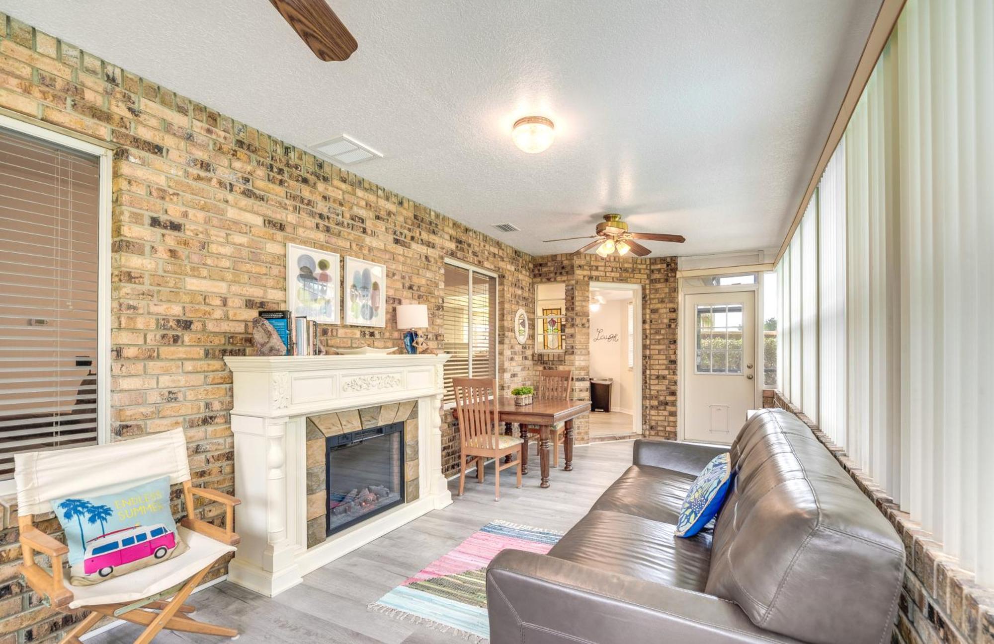 Spring Hill Retreat With Heated Pool And 4-In-1 Grill Villa Exterior photo